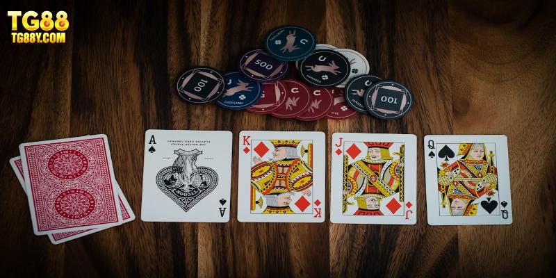 Vận dụng linh hoạt kinh nghiệm chơi liêng